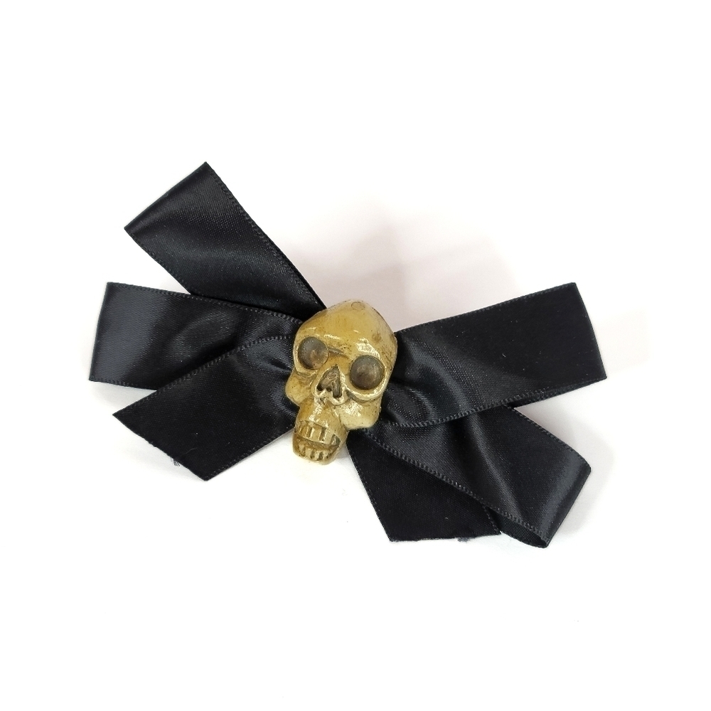 Skull Hair Bow
